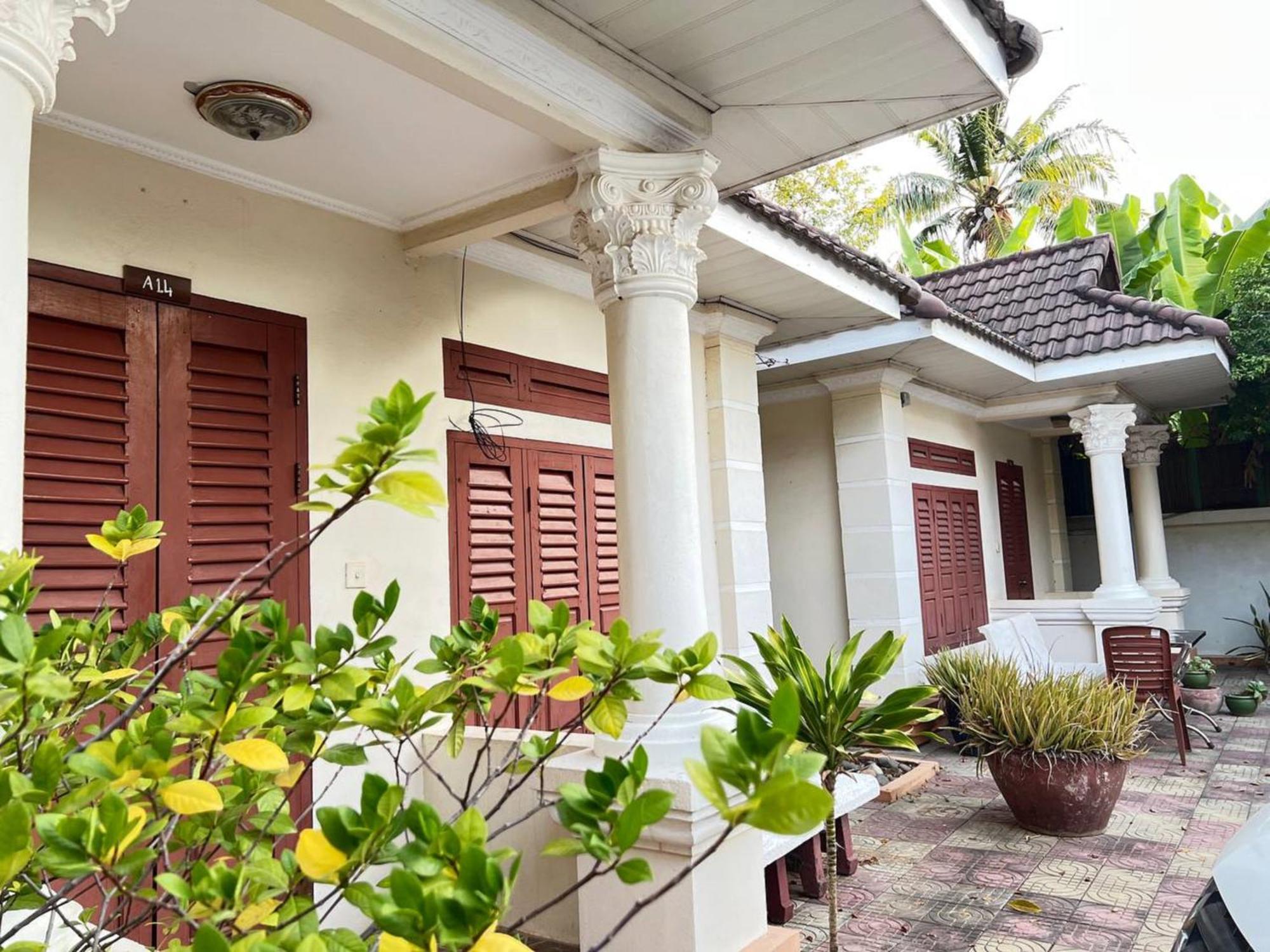 Lotus Blanc Homestay Battambang Exterior photo